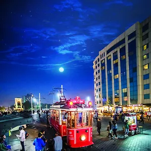 Taksim Square Стамбул